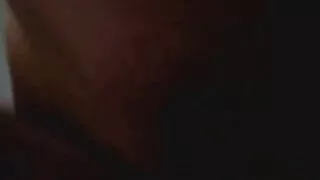 එක් ගැහැණු ළමයෙකු තුළ පොලු දෙකක්