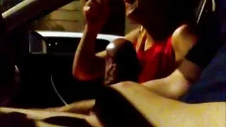 MILF blonde with glasses blowjob ලබා දෙන අතර ඇගේ මුහුණට බරක් ලැබේ