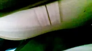 සිත් ඇදගන්නාසුළු brunette solo babe ස්වයං වින්දනය