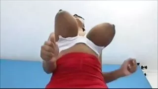 බිම මත සුනඛ ශෛලියේ ගුද මාර්ගය